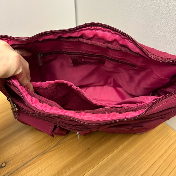 Lug Puddle Jumper Crossbody – Berry / Wine – 10 Pockets + Bottle Holder - Picture 8 of 12